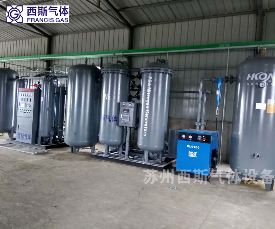 化工廠高純制氮現場